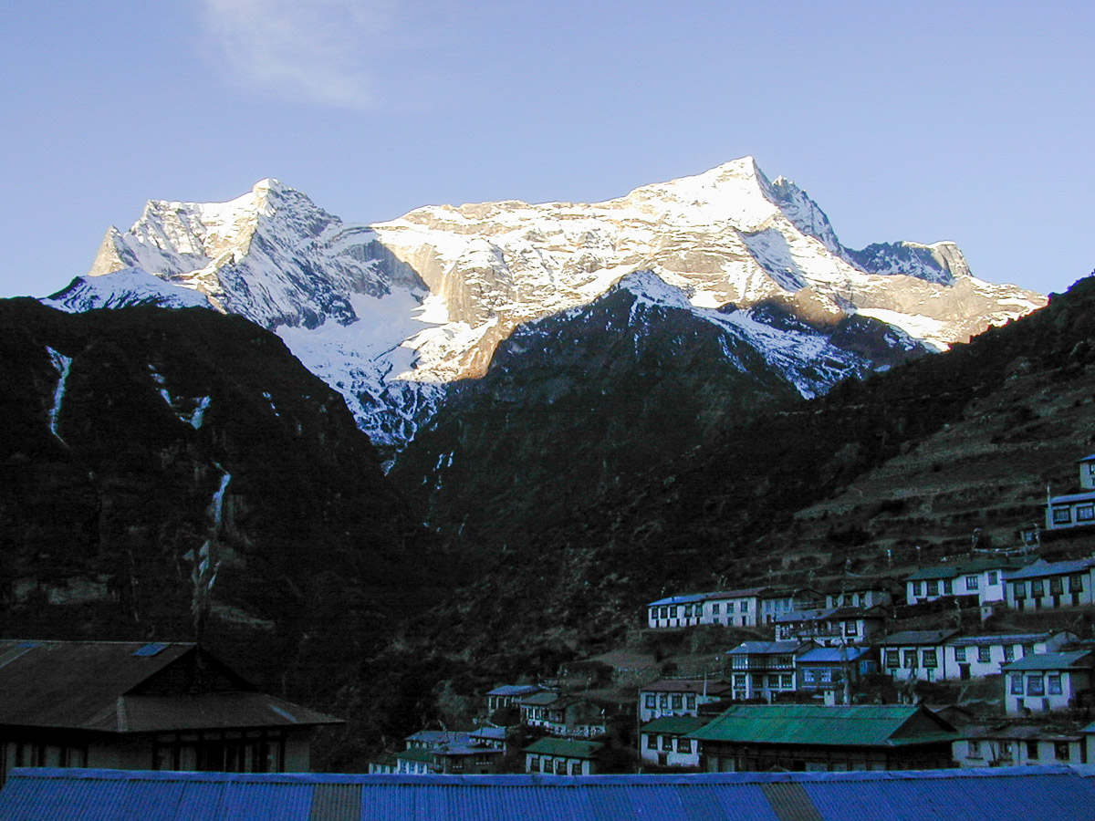 Day 3 - Dayhike up to Everest View Hotel